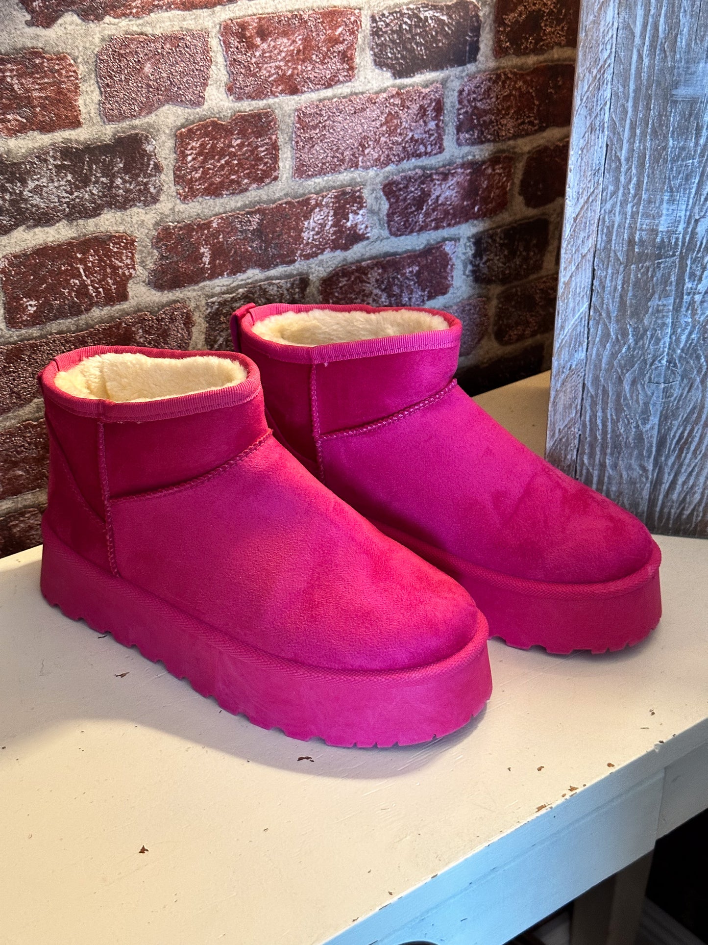 PLATEAU BOOTS PINK FLAUSCHIG