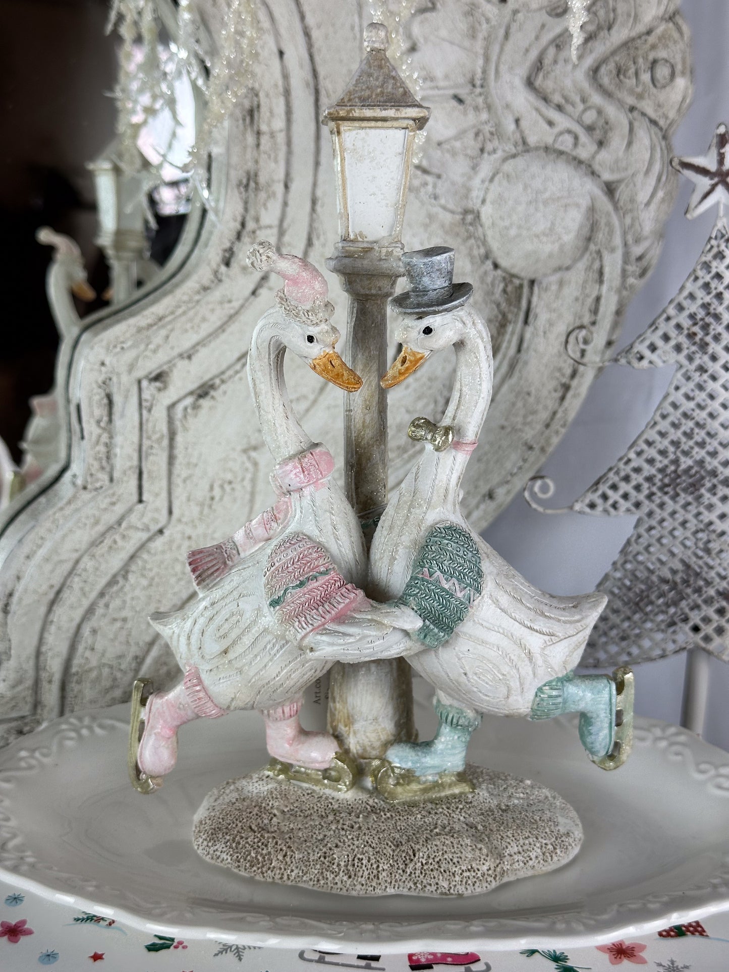 CLAYRE & EEF GÄNSE AN DER LATERNE