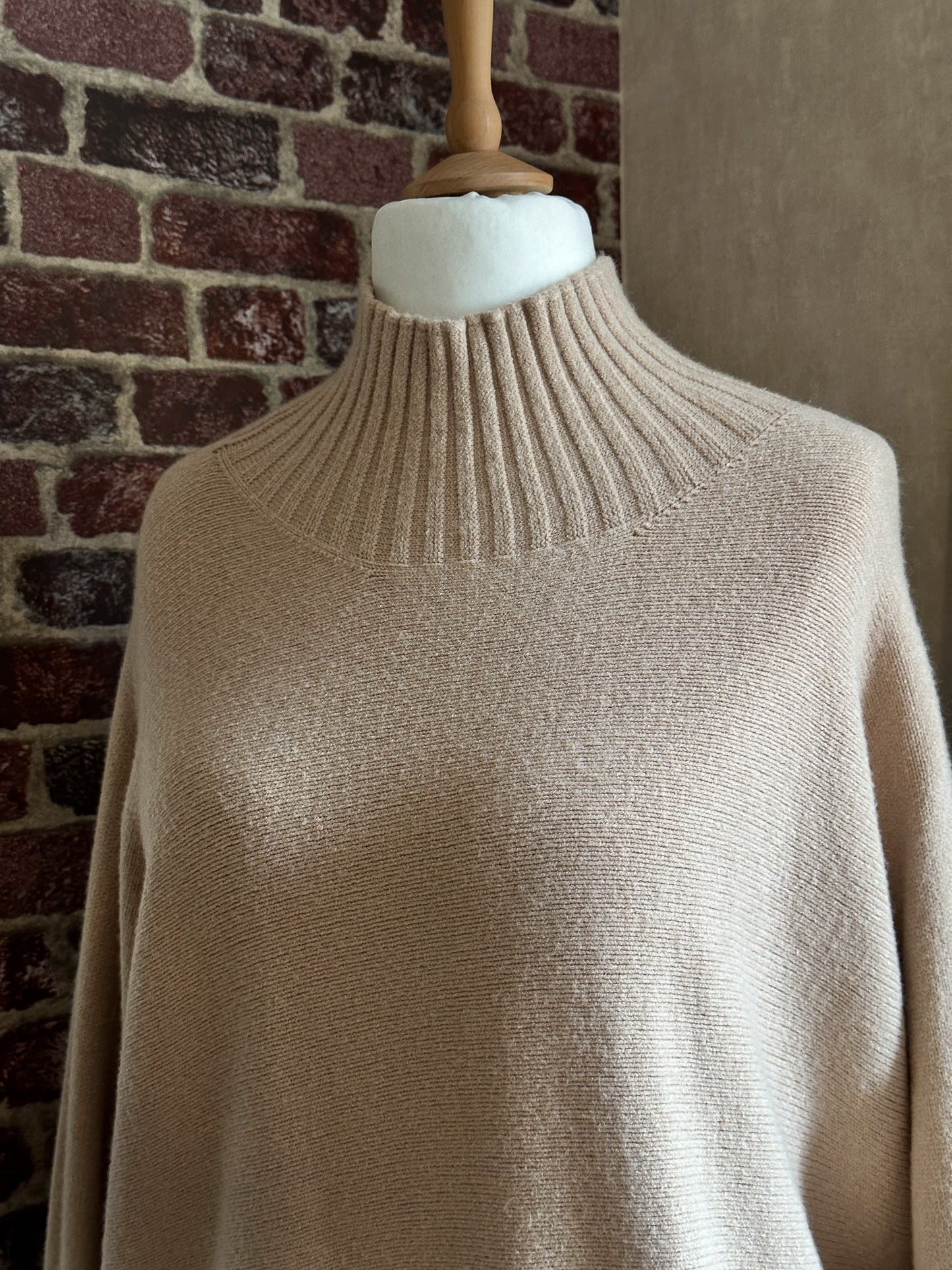 PINK CHERRY FEINSRICCK PULLOVER