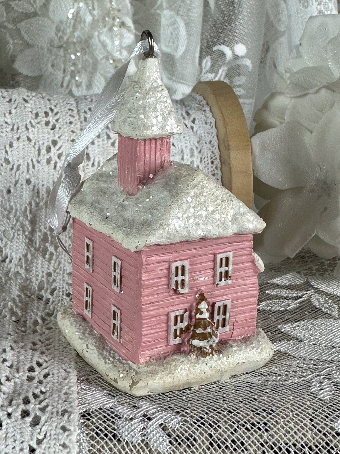 CLAYRE & EEF BAUMSCHMUCK KIRCHE ROSA