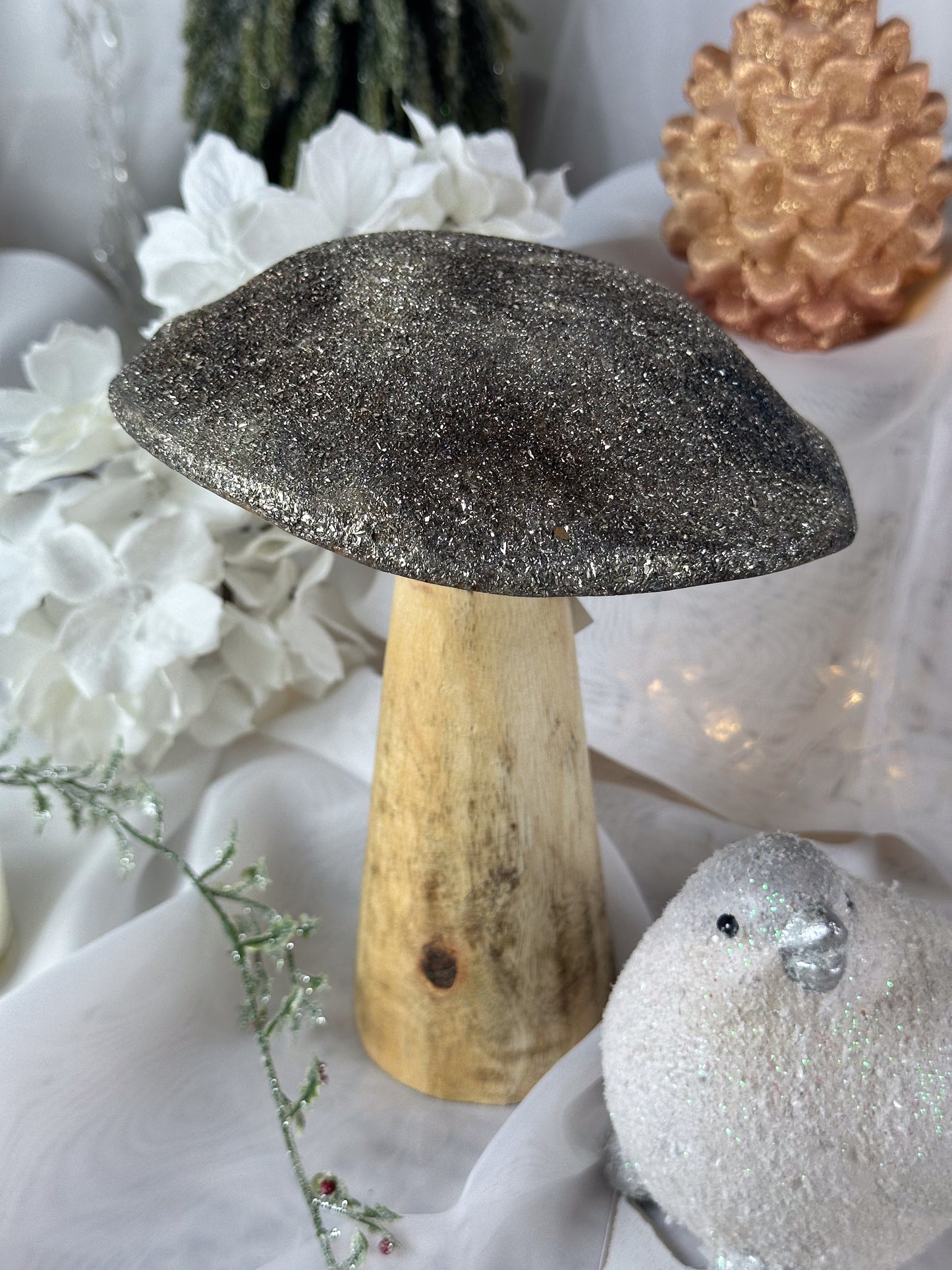 TISCHDEKO PILZ