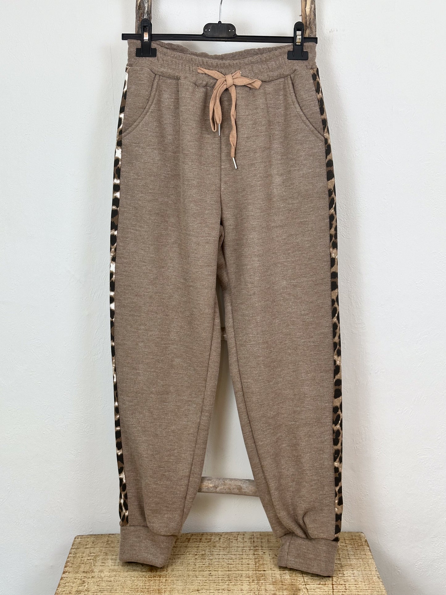 XUNA WARME JOGGINGHOSE LEO STREIFEN