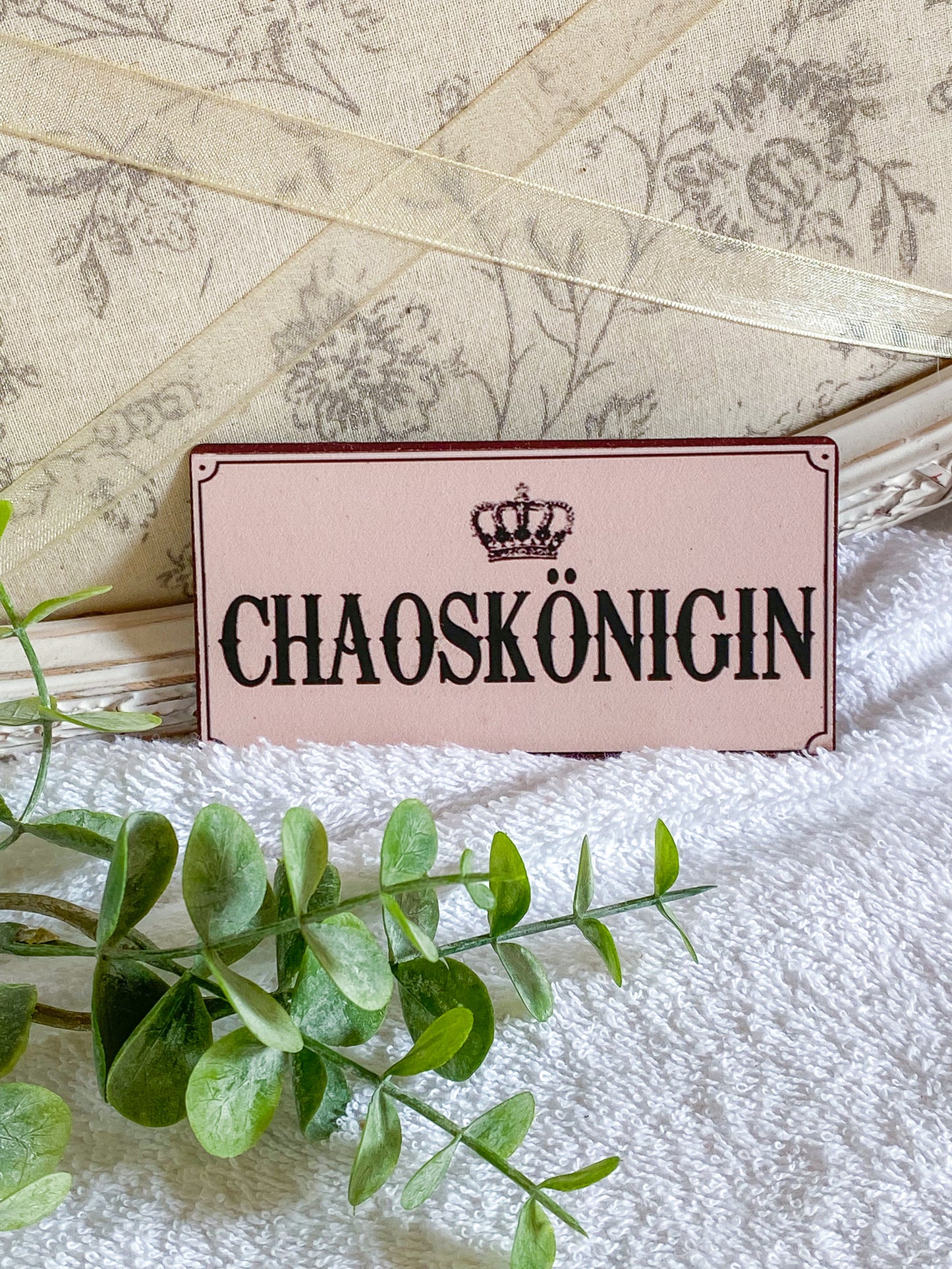 MAGNET CHAOSKÖNIGIN