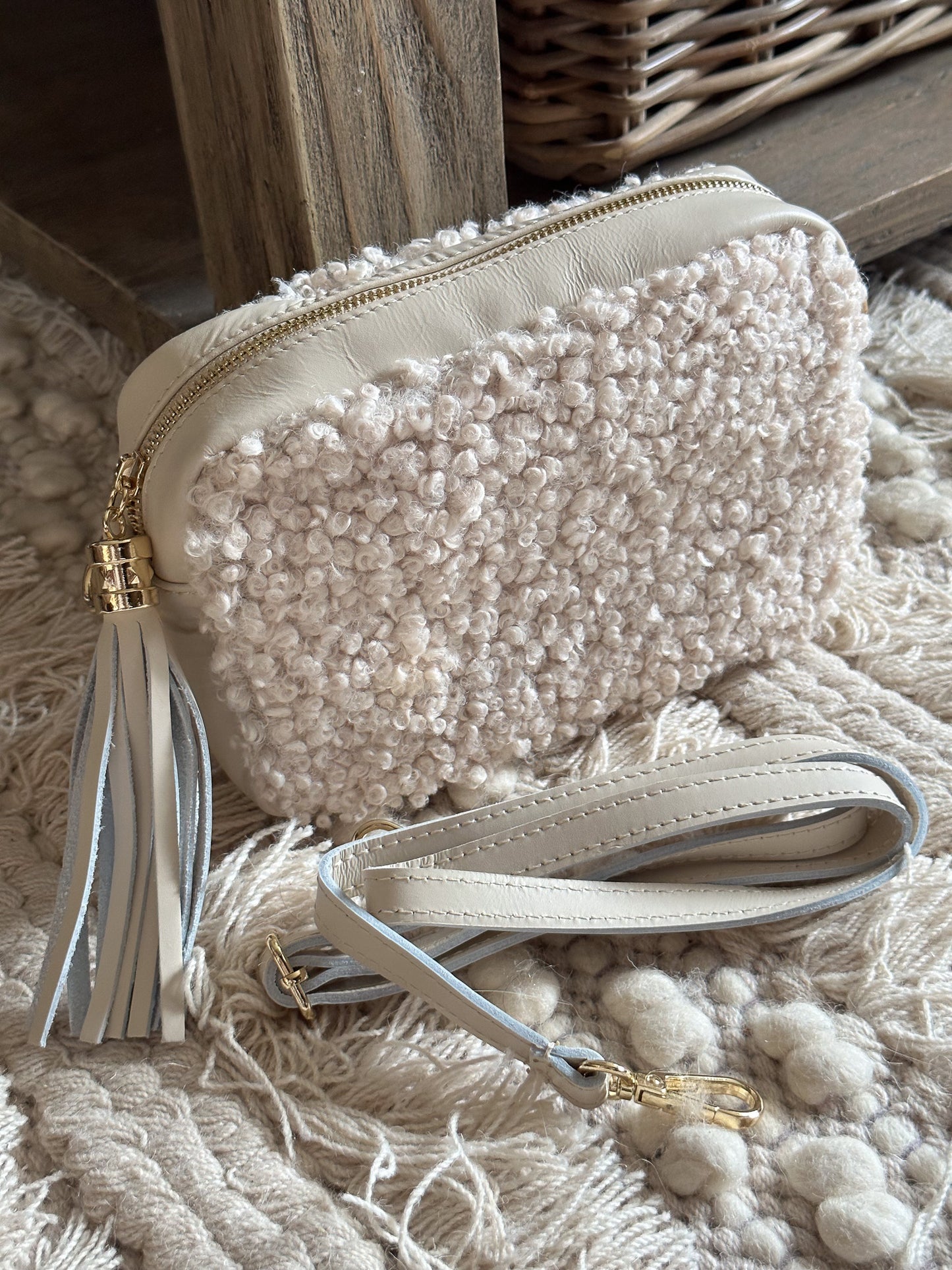 CROSSOVER TEDDYFELL TASCHE BEIGE