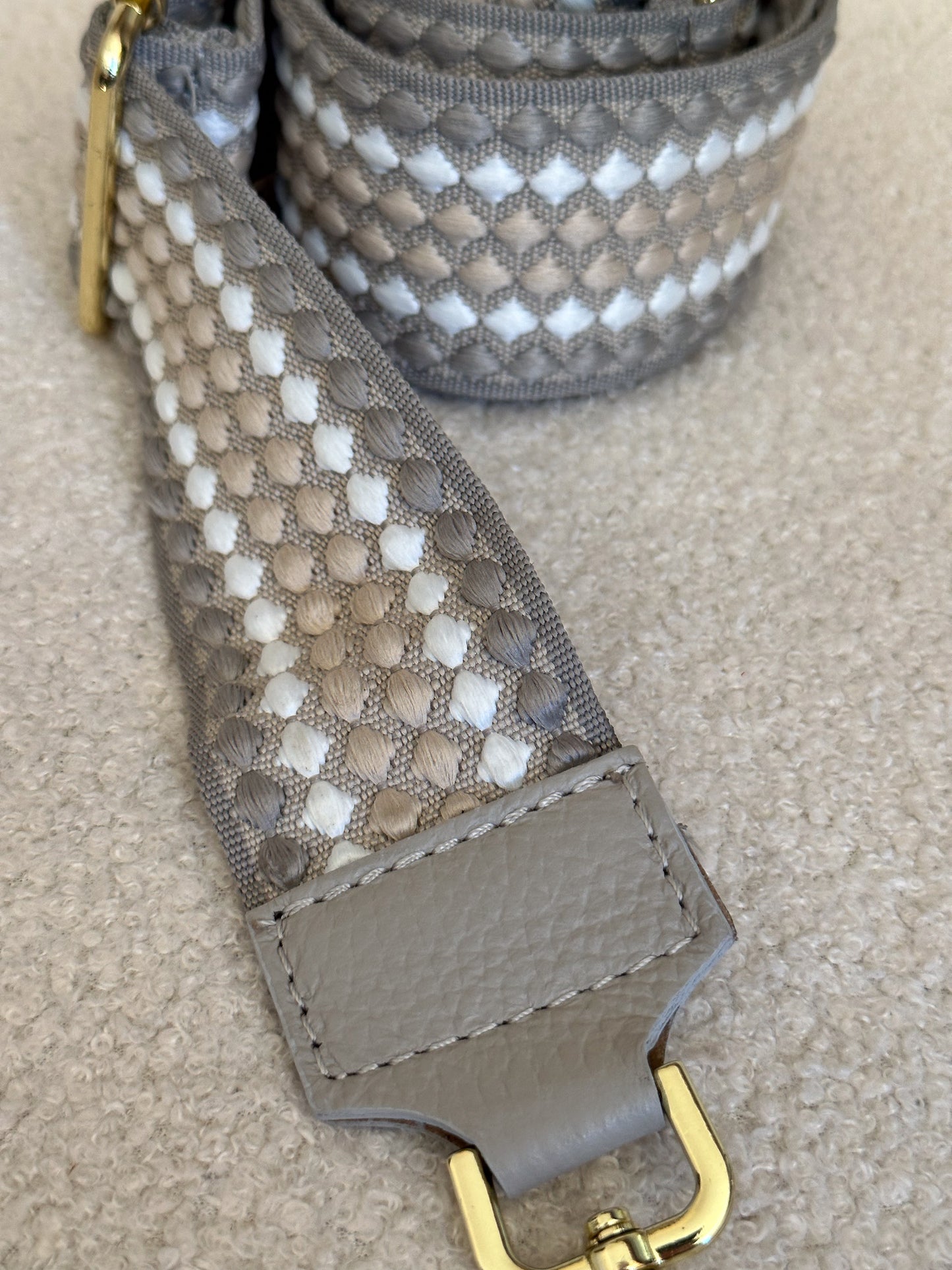 TASCHENGURT HELL GRAU