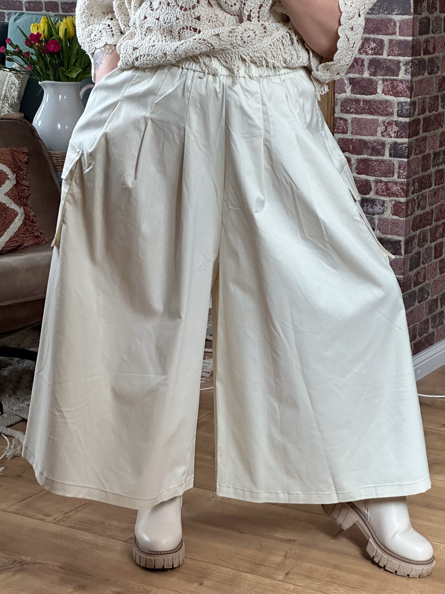 HOSE CARGO CULOTTE CREME