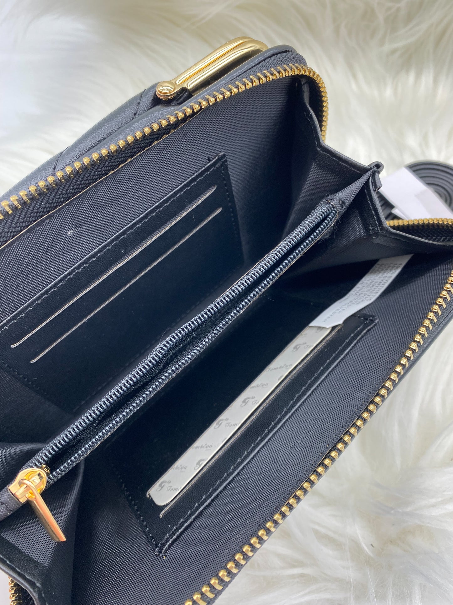 HANDYTASCHE MIT GELDBEUTEL