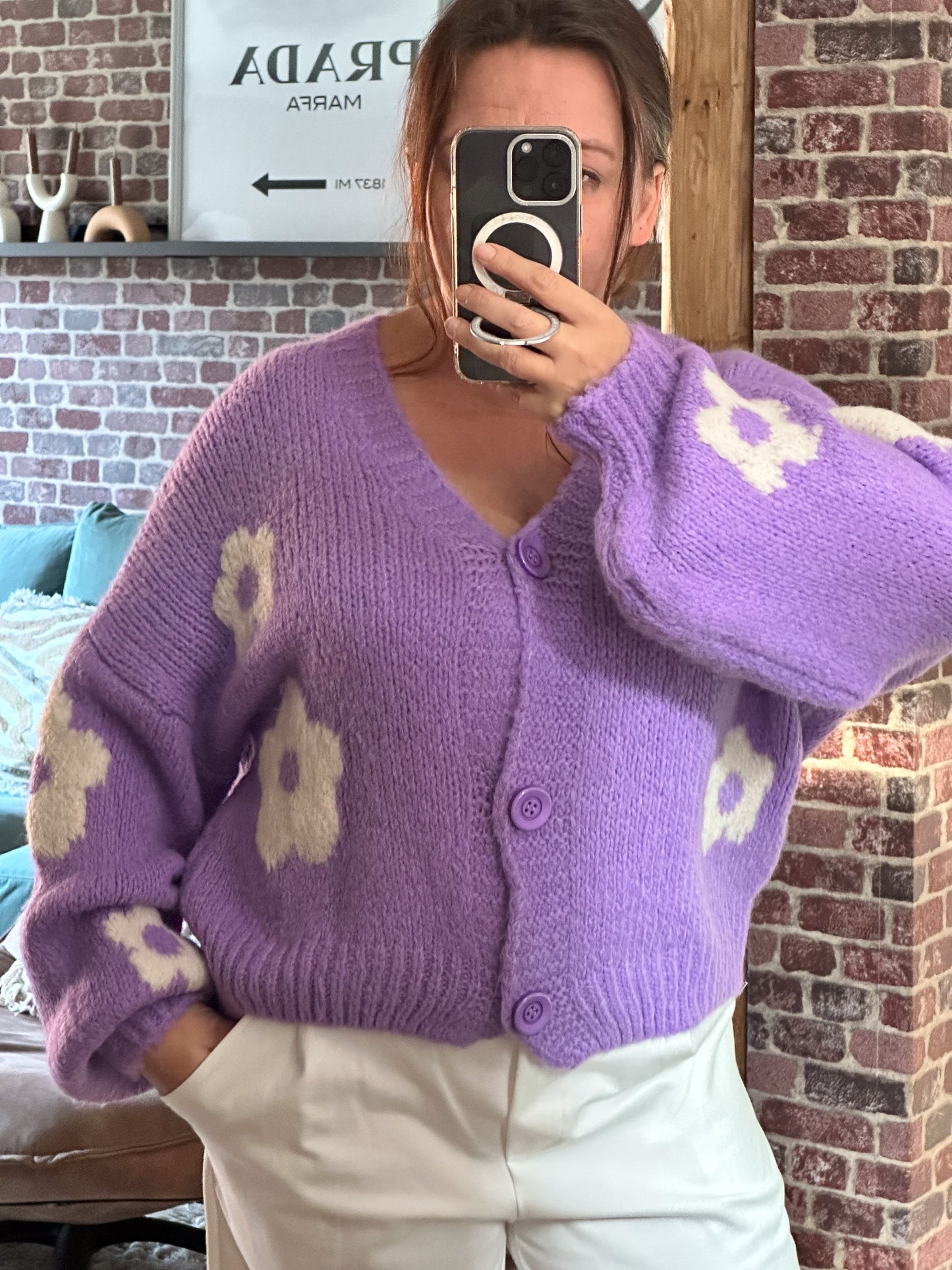 CARDIGAN BLOOM