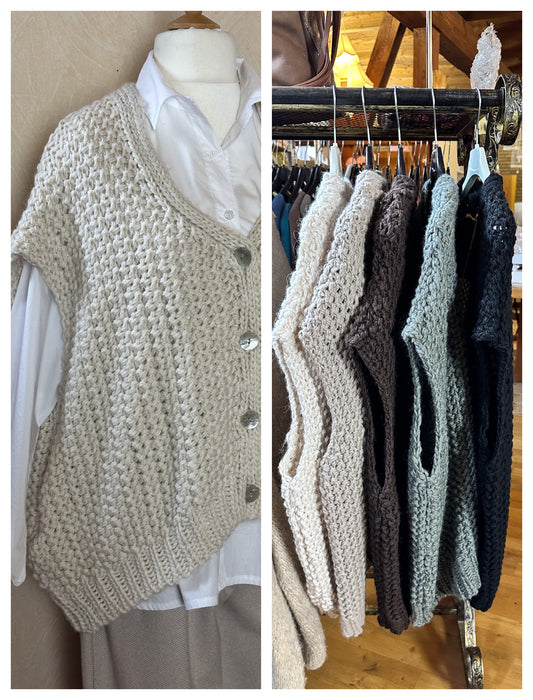 GROBSTRICK OVERSIZE WESTE LENA