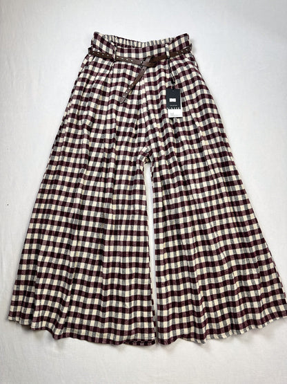 EXTRA WEITE HOSE KAROS WEINROT