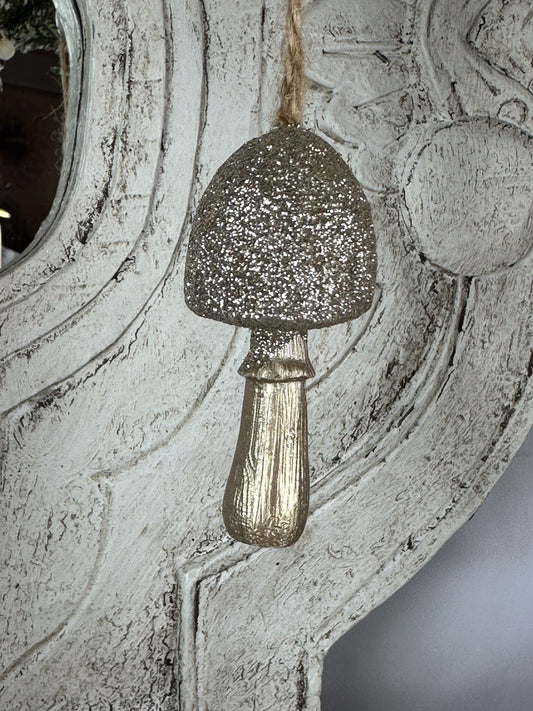 CHIC ANTIQUE BAUMSCHMUCK PILZ