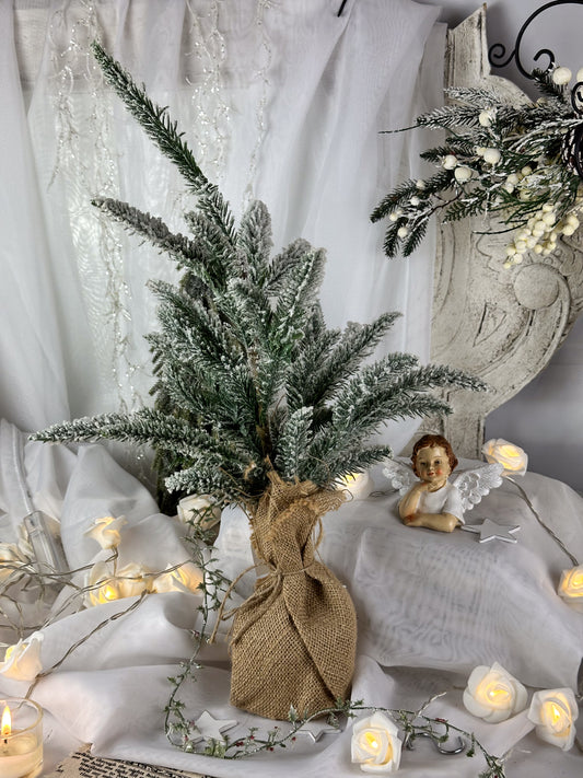 DEKO WEIHNACHTSBAUM IM JUTESACK