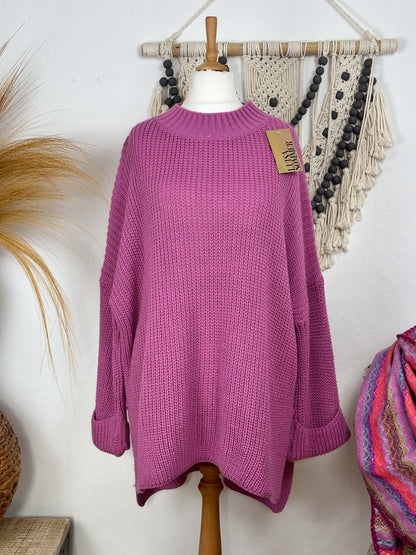 VOKUHILA OVERSIZED PULLOVER MIT SCHLITZ