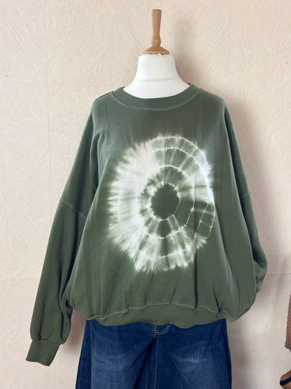 SWEATSHIRT BATIK MUSTER