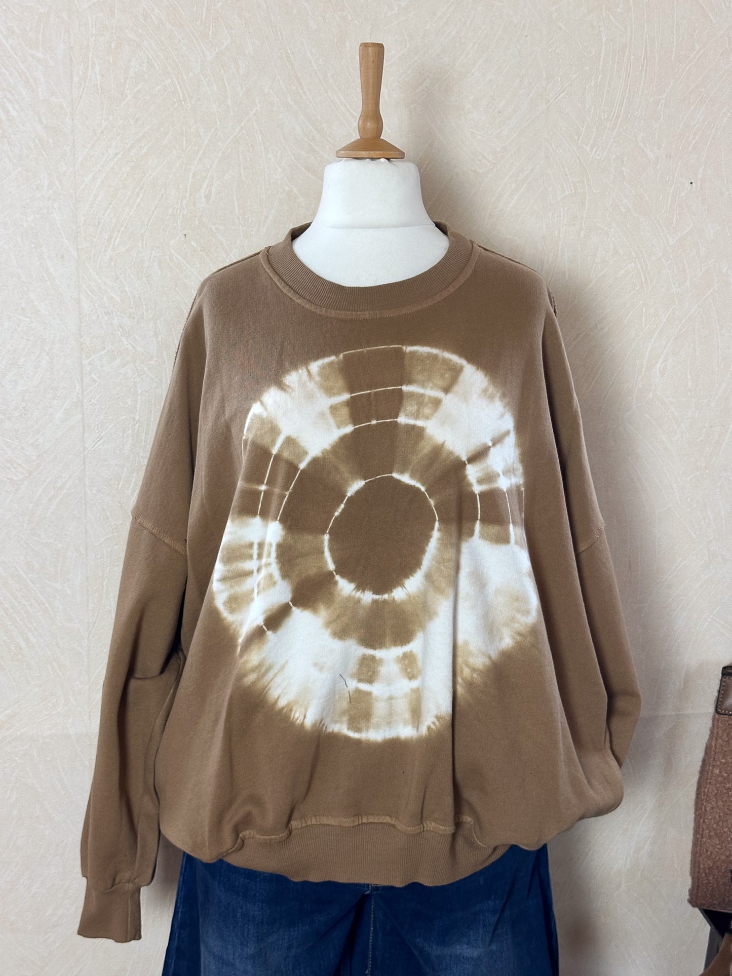 SWEATSHIRT BATIK MUSTER
