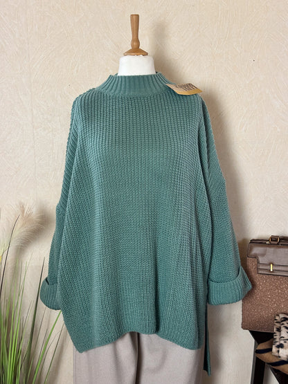 VOKUHILA OVERSIZED PULLOVER MIT SCHLITZ