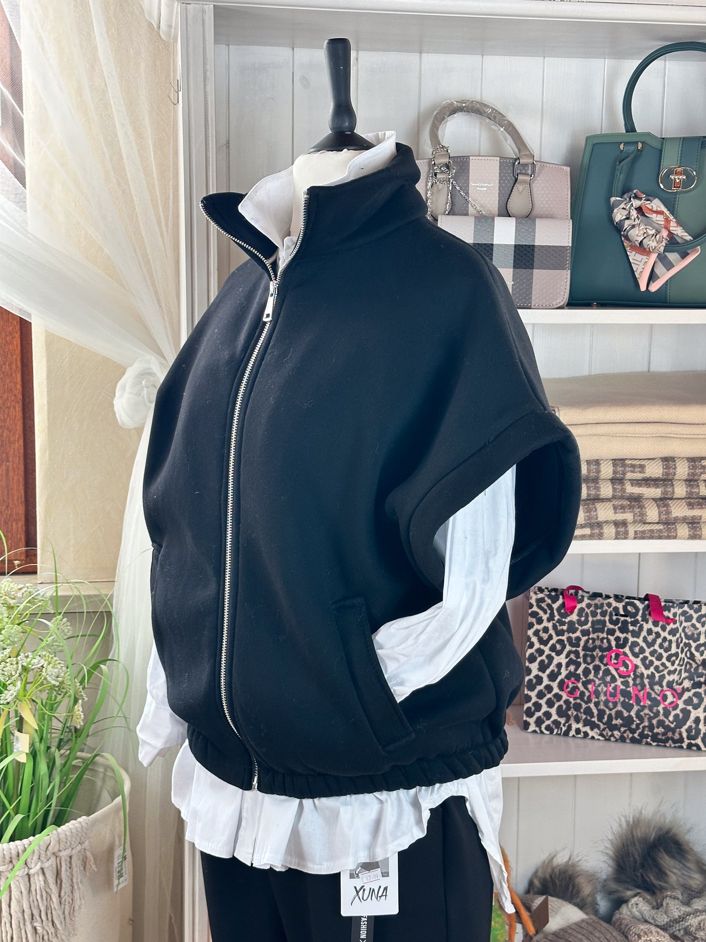 SWEAT WESTE OVERSIZE SCHWARZ