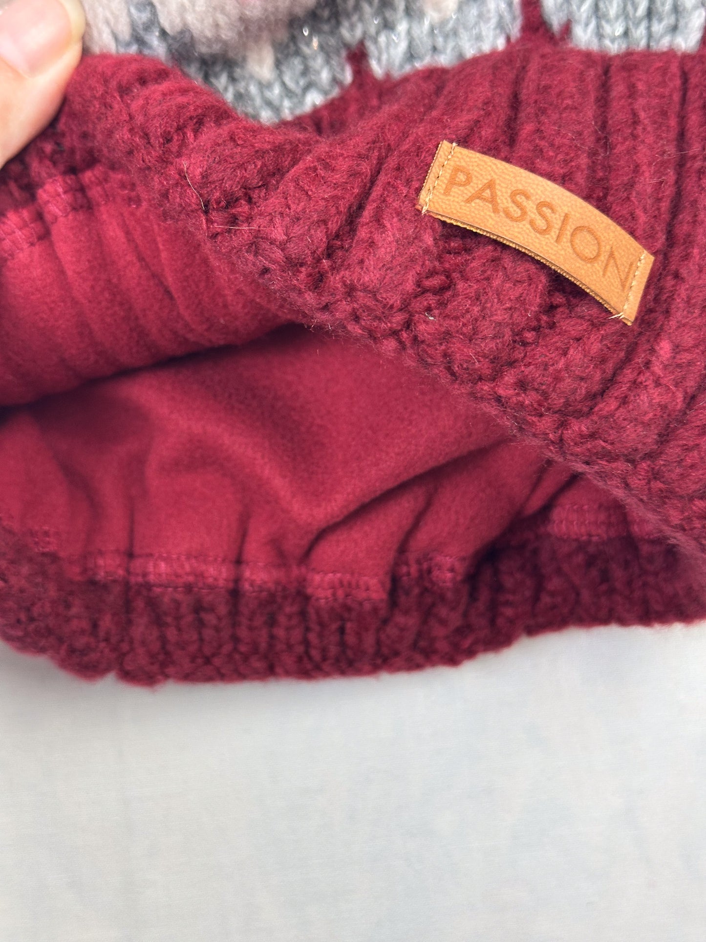 MÜTZE MIT BOMMEL NORWEGER