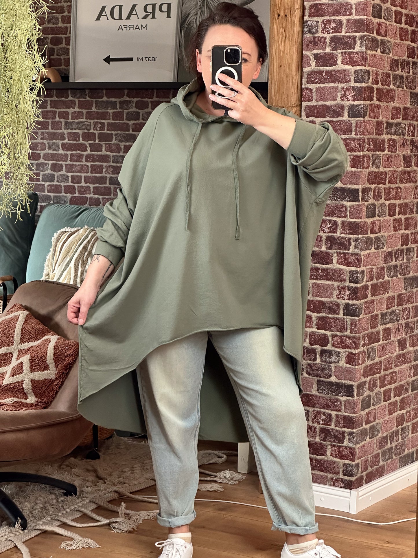 OVERSIZE VOKUHILA HOODIE DILANA OLIV